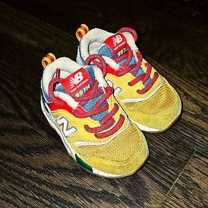 New Balance 997H Toddler Sneakers size 4